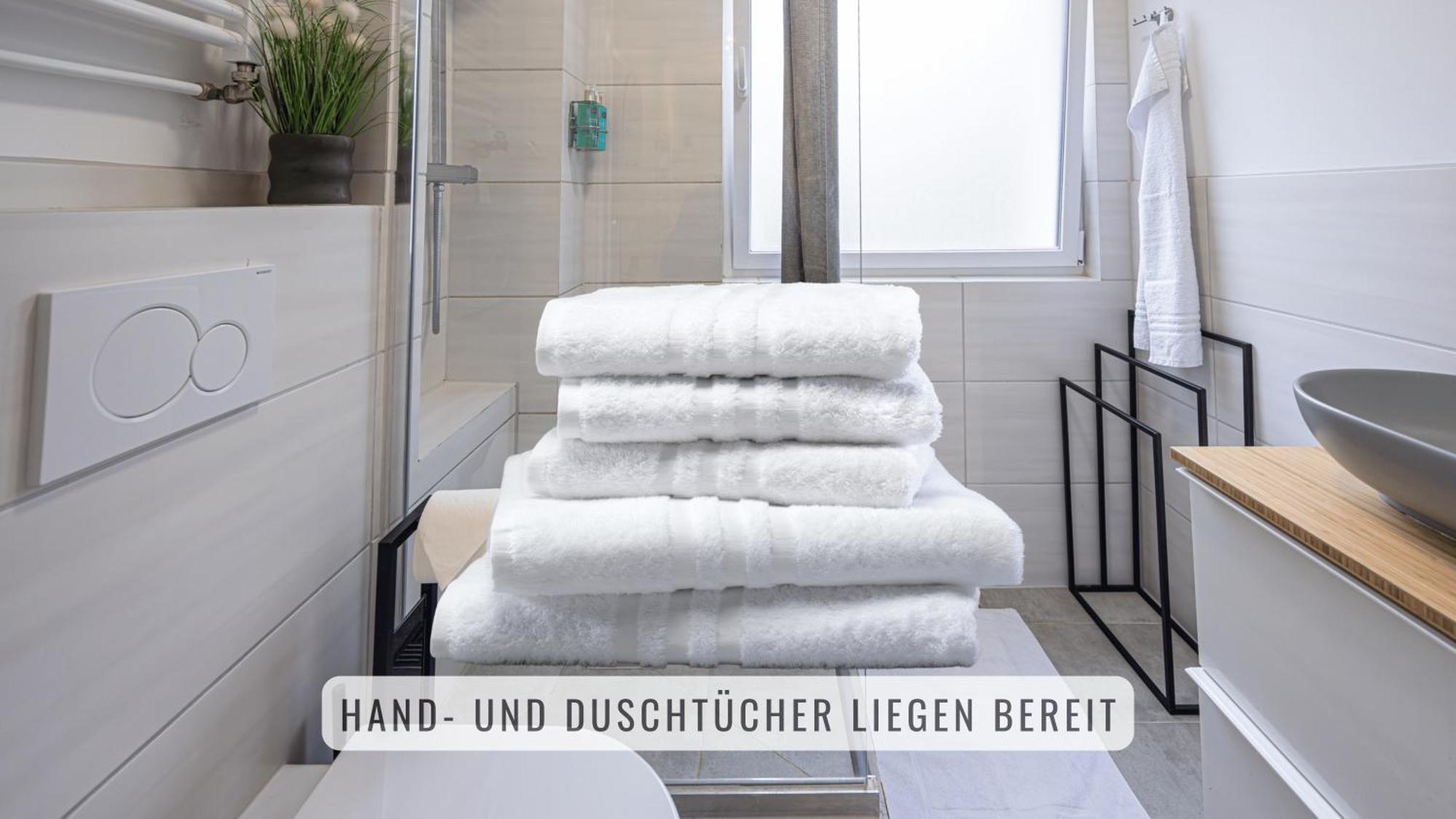 Have-A-Nice-Stay - U-Bahn Nach Hamburg 150M- Baecker & Restaurants 200M - Lidl 800M - Zentrum 1,5Km 아렌스부르크 외부 사진